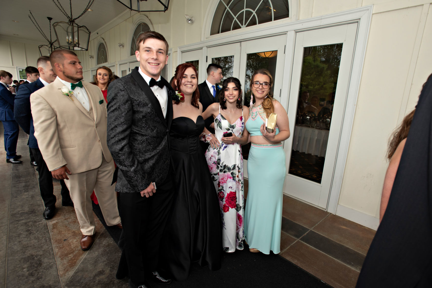 060819_gal_barnegatProm